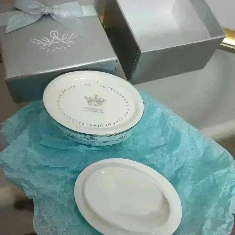 Althorp Fine Bone China Princess Diana Commemorative Trinket Box / Pill Box RARE